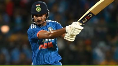 Iyer's Cameo in 1st England ODI Provides India with Champions Trophy Headache